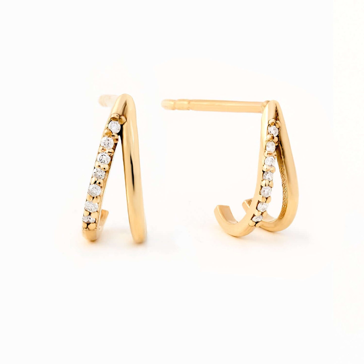 Diamond V Chevron Huggie Earrings in 585 solid gold