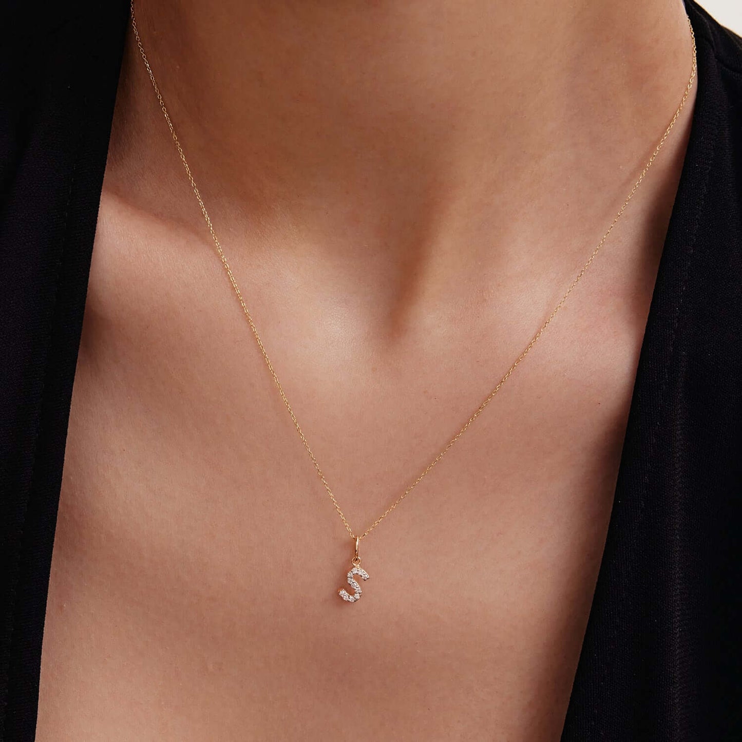Diamond initial pendant in 585 solid gold | Diamond letter pendant (A to Z, all letters)
