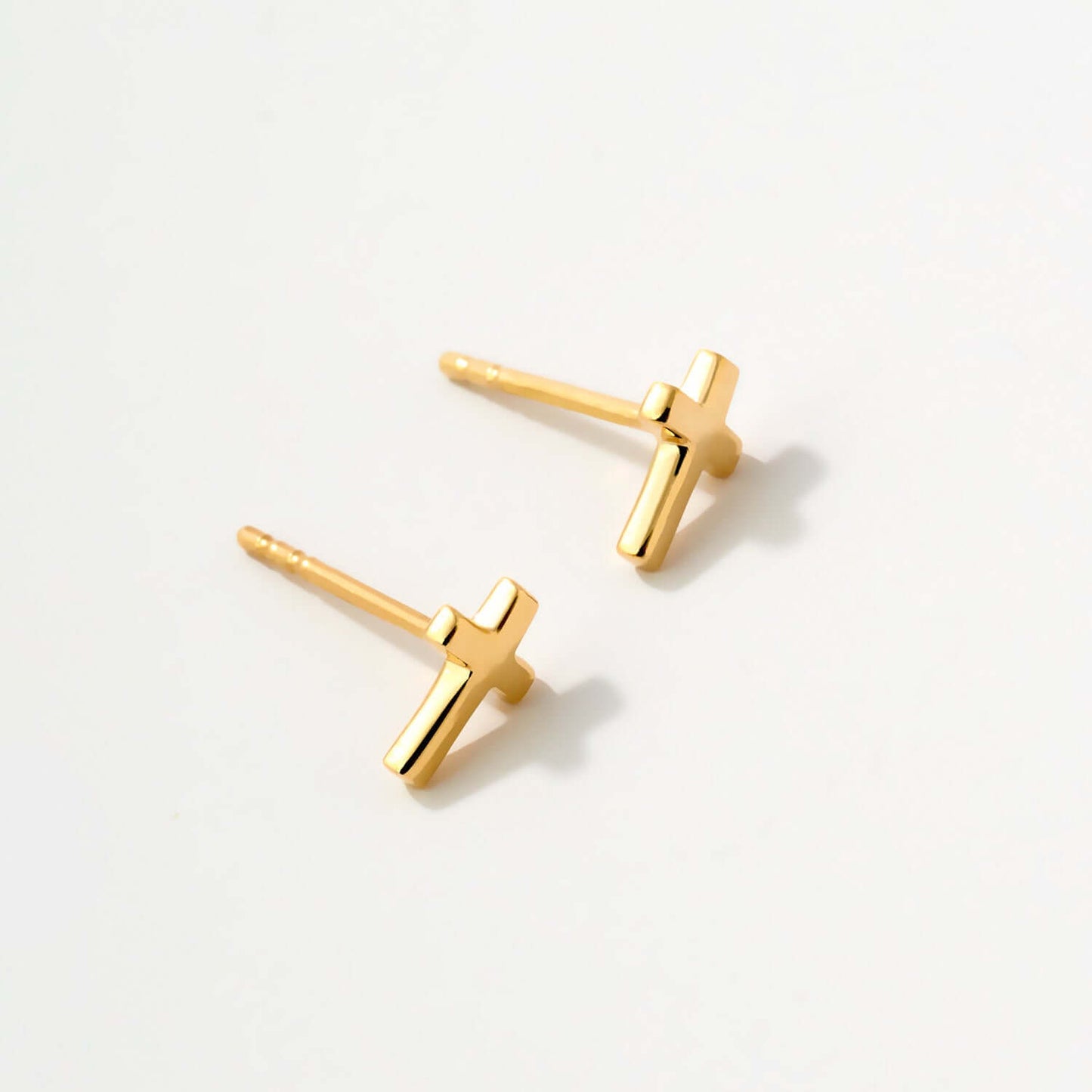 Cross Stud Ohrringe