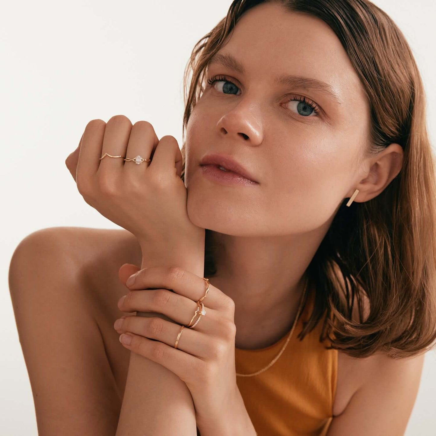 Bague empilable marguerite en or massif 585