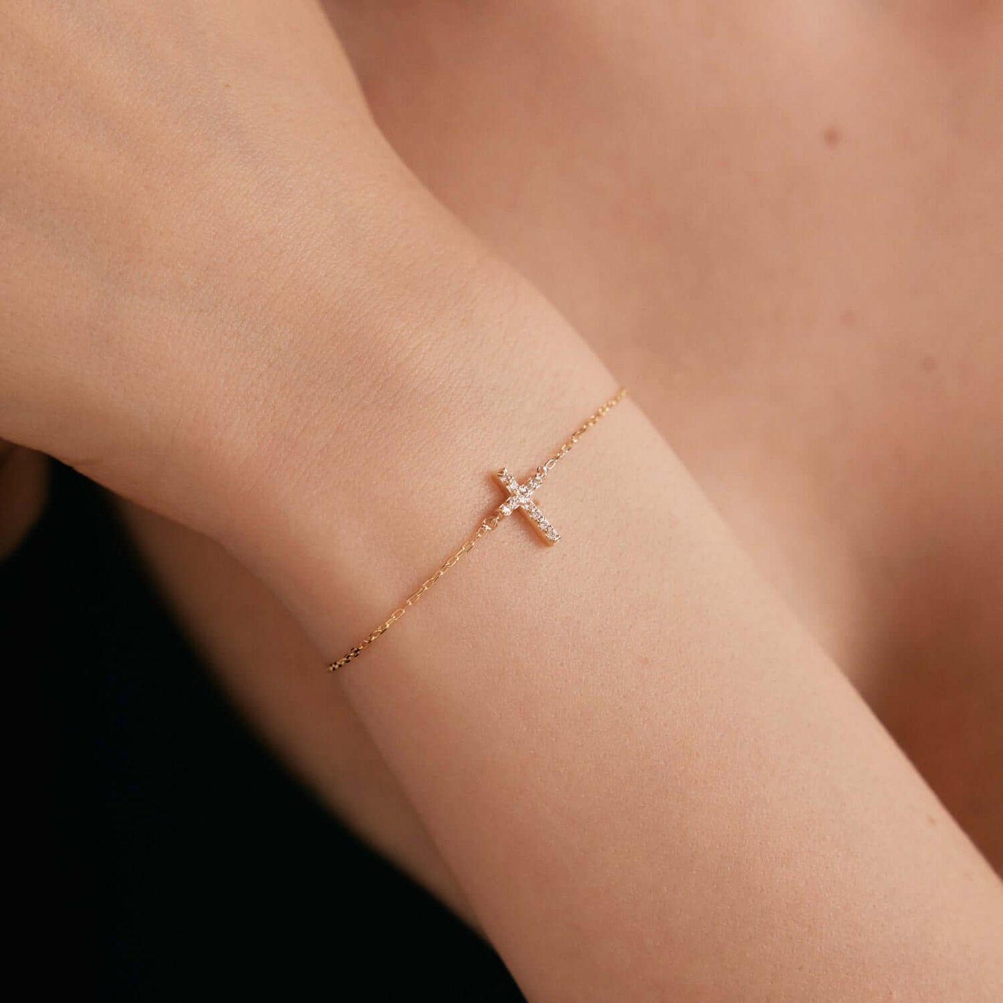 Diamantkreuzarmband