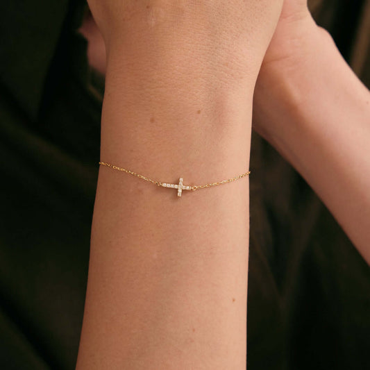 Diamant Pave Kreuzarmband