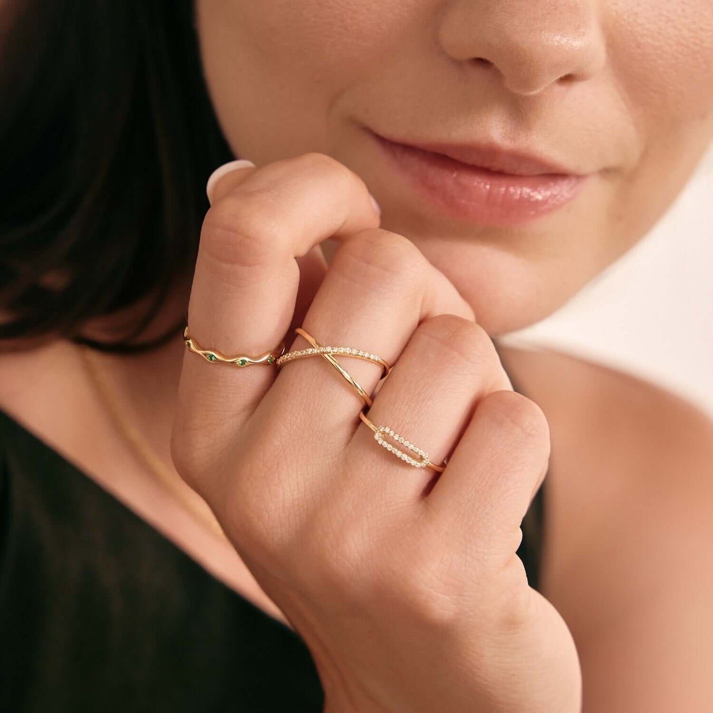 emerald wedding ring in 585 solid gold