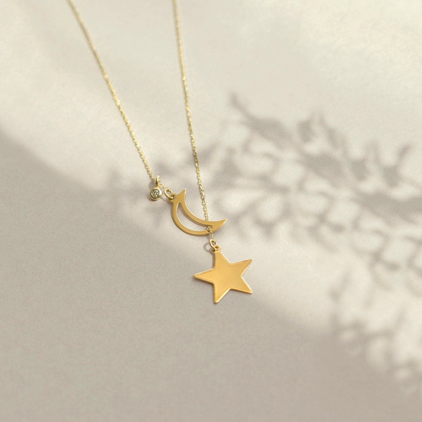 Collier diamant lune étoile Y en or massif 585