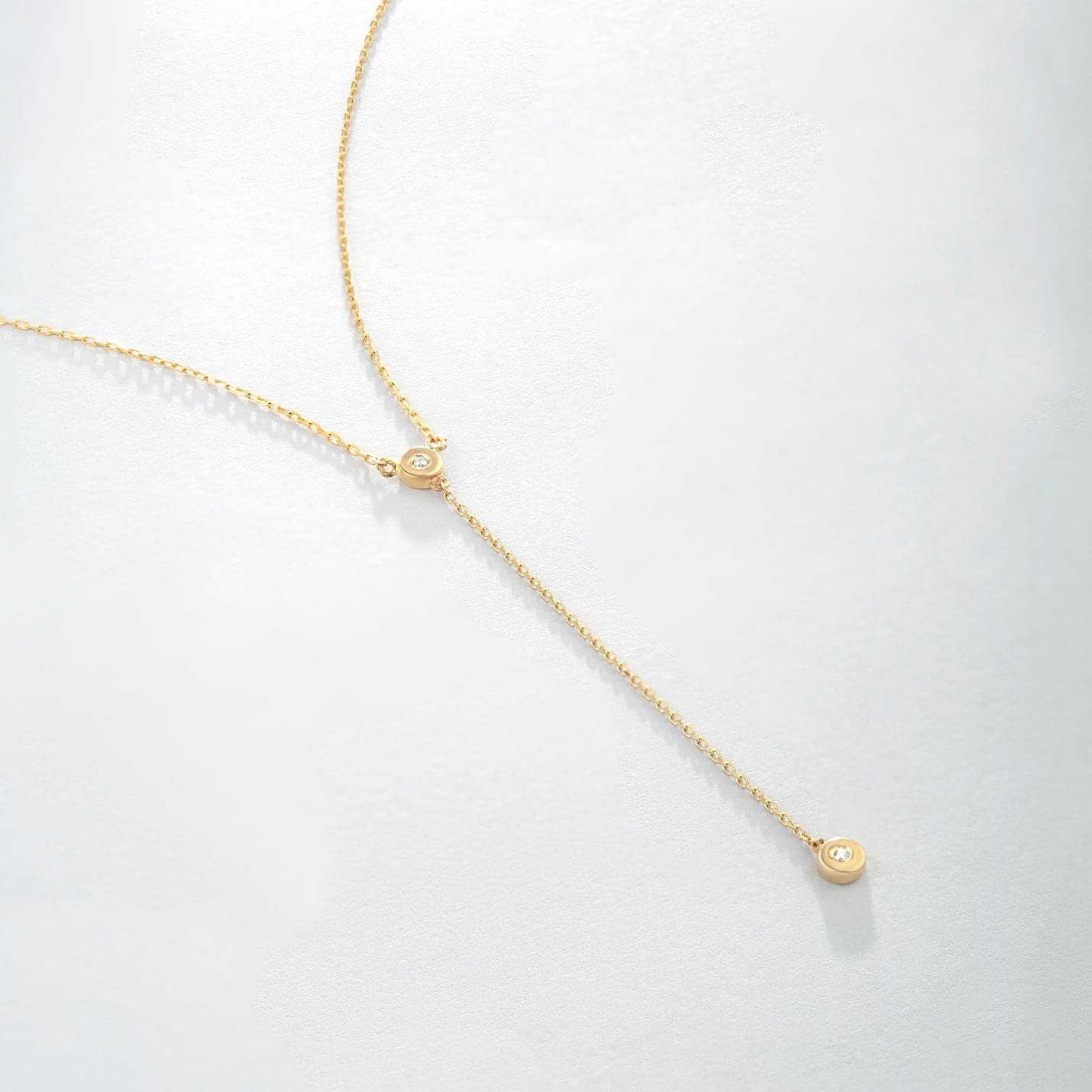 Solitaire Diamond Y-Necklace in 14K Gold