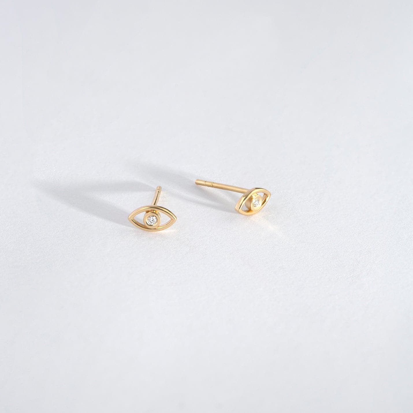 Diamant-Böse-Augen-Ohrstecker