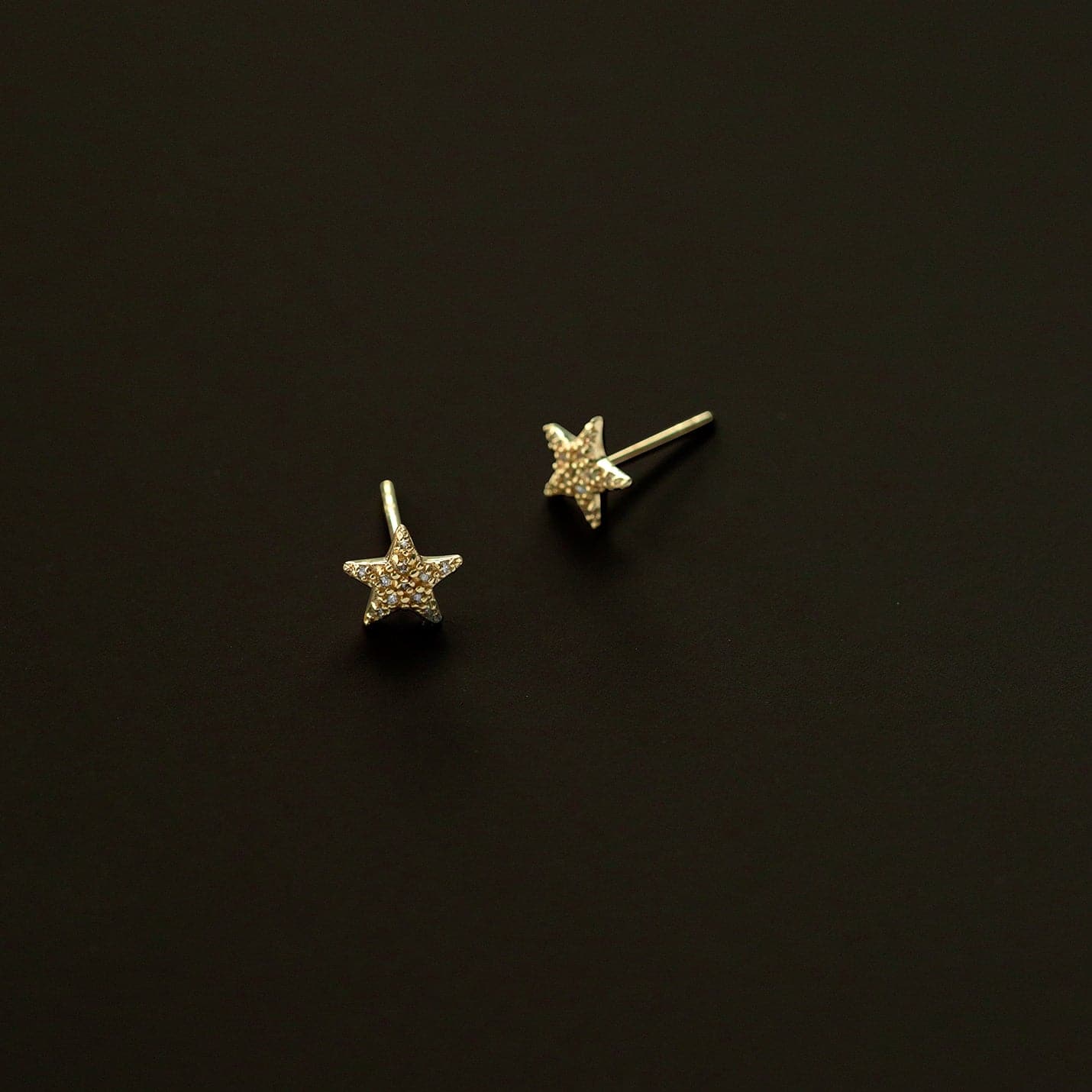 Diamant-Akzent Stern-Ohrstecker