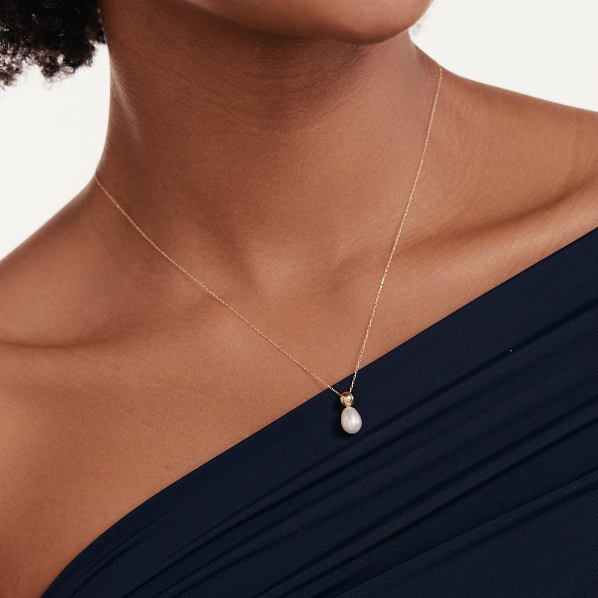 Collier de perles ovales en or 585