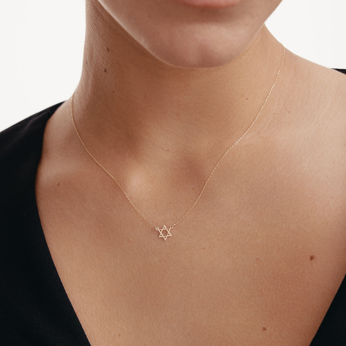 Jewish Star Necklace in 585 Gold