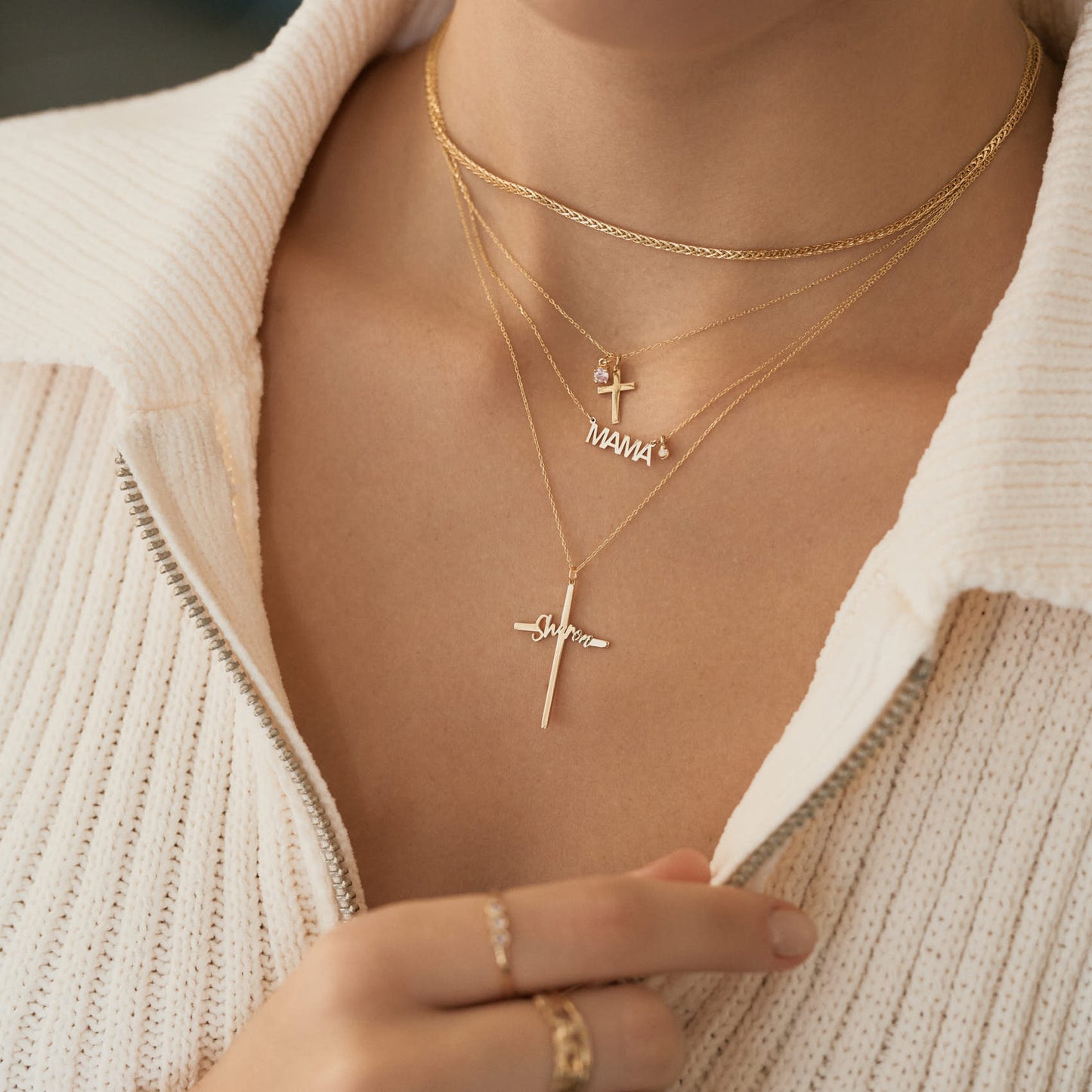 Tiny Diamond Mama Necklace in 585 Solid Gold