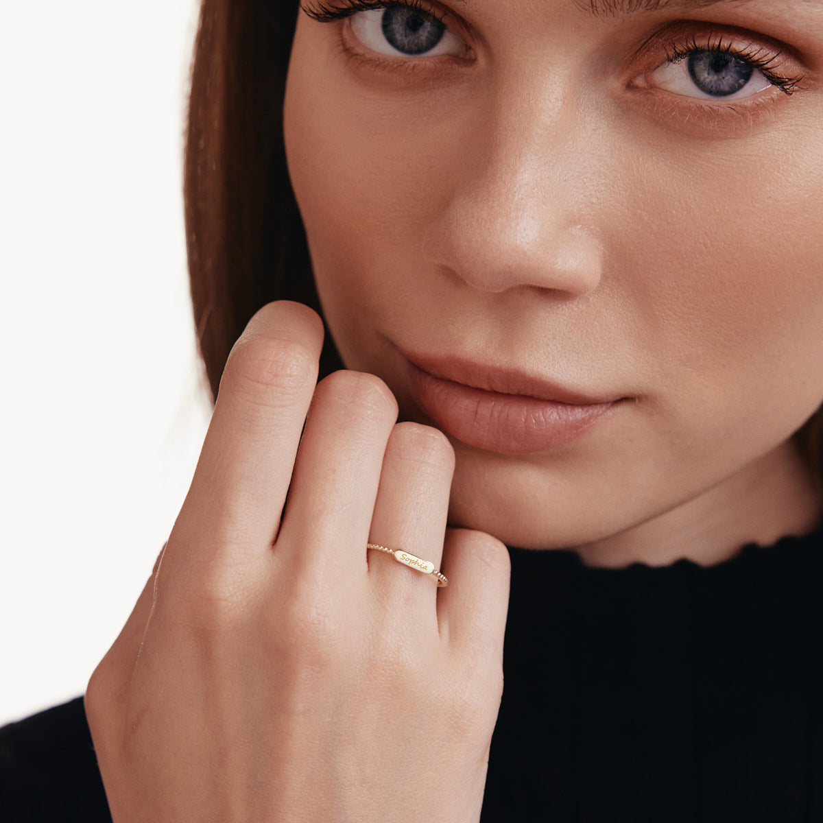 Angepasster Perlen-Name-Ring