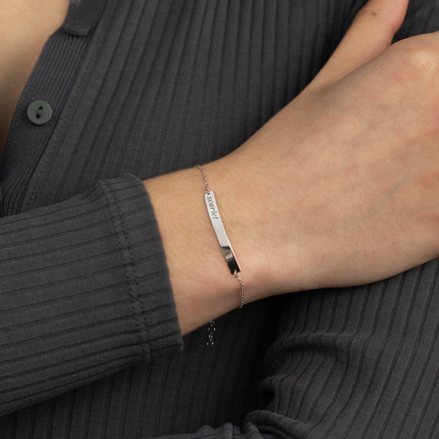 Individuell graviertes Barrenarmband