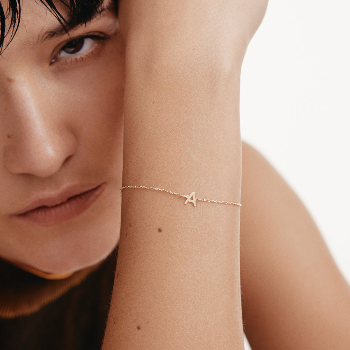 Initialbuchstaben-Armband