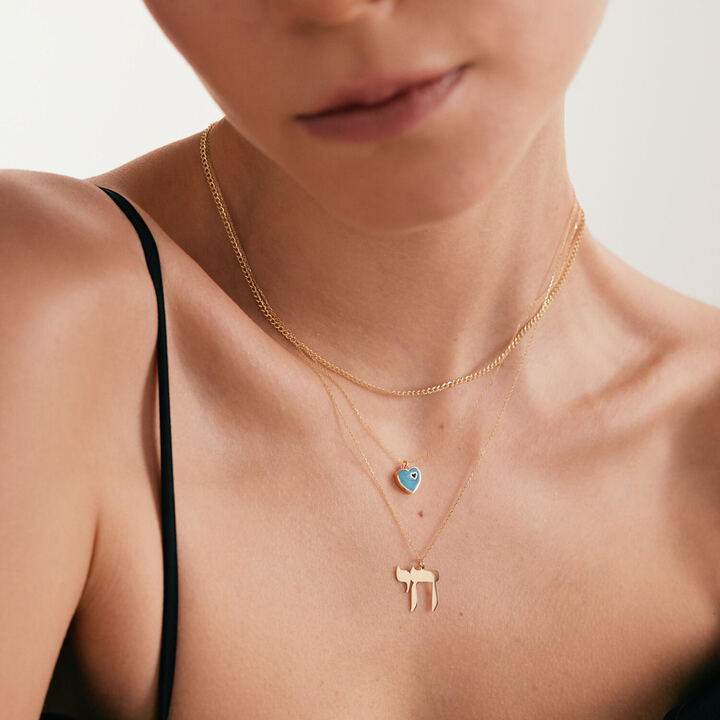 Hebrew Chai necklace in 585 solid gold