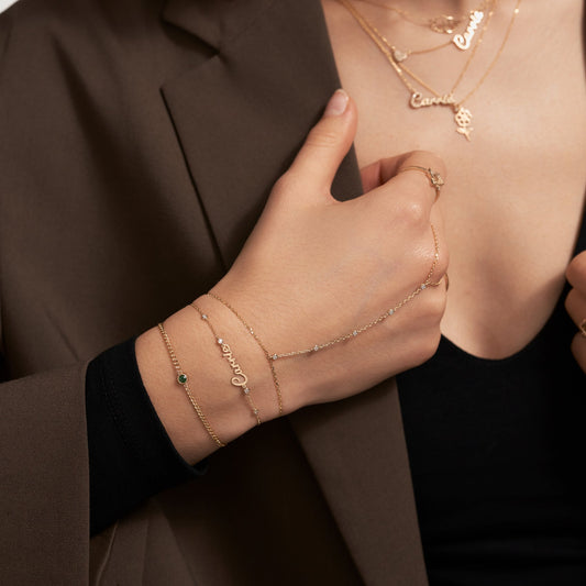 Carrie Namensarmband Diamant Station Armband