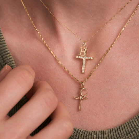 Kleiner Diamant-Charm mit Initialen