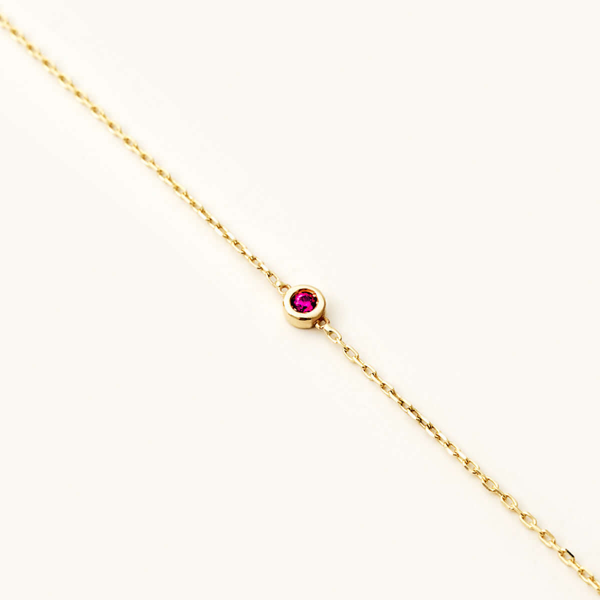 Solitaire birthstone bracelet in 585 solid gold