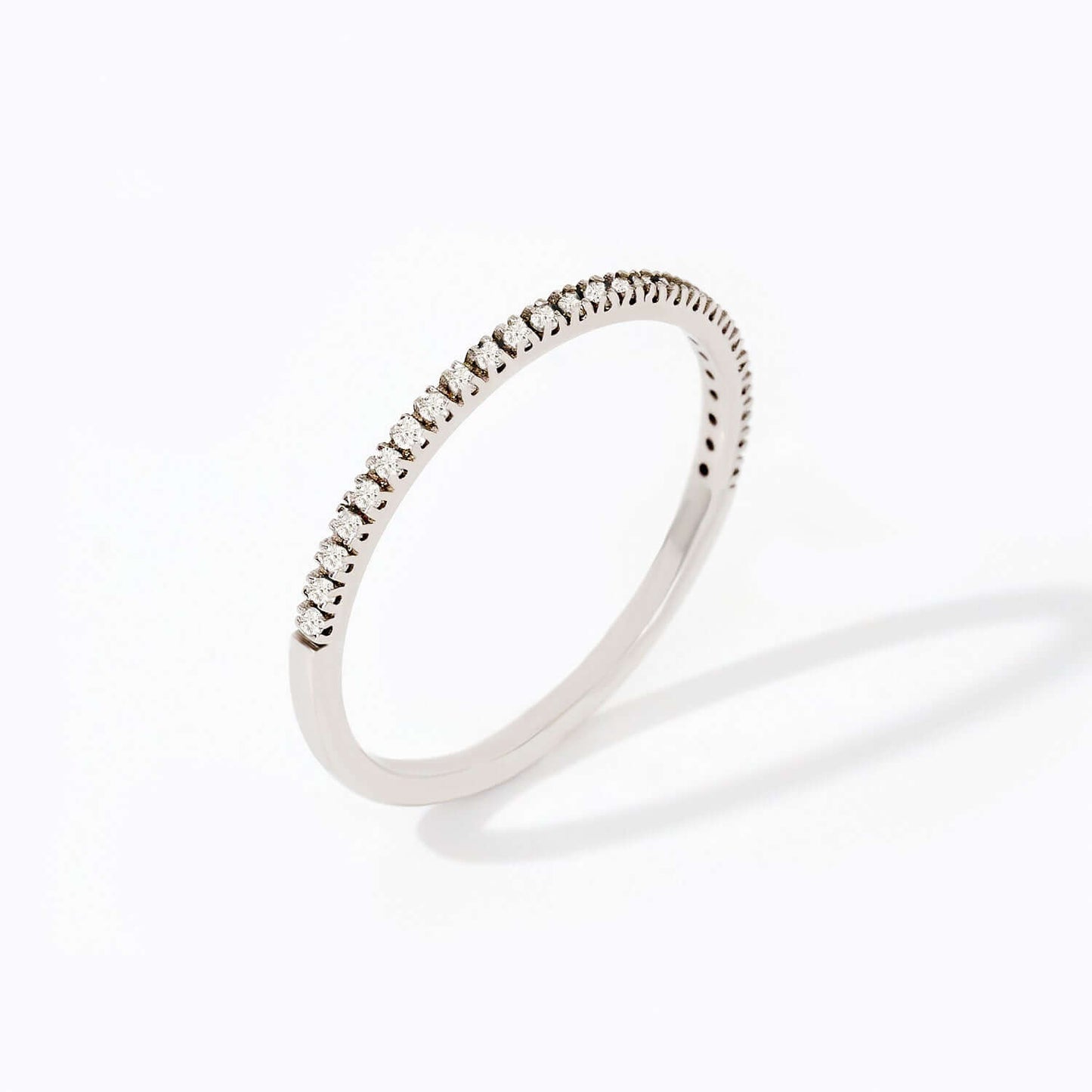 Diamant-Halb Ewigkeitsband Ring
