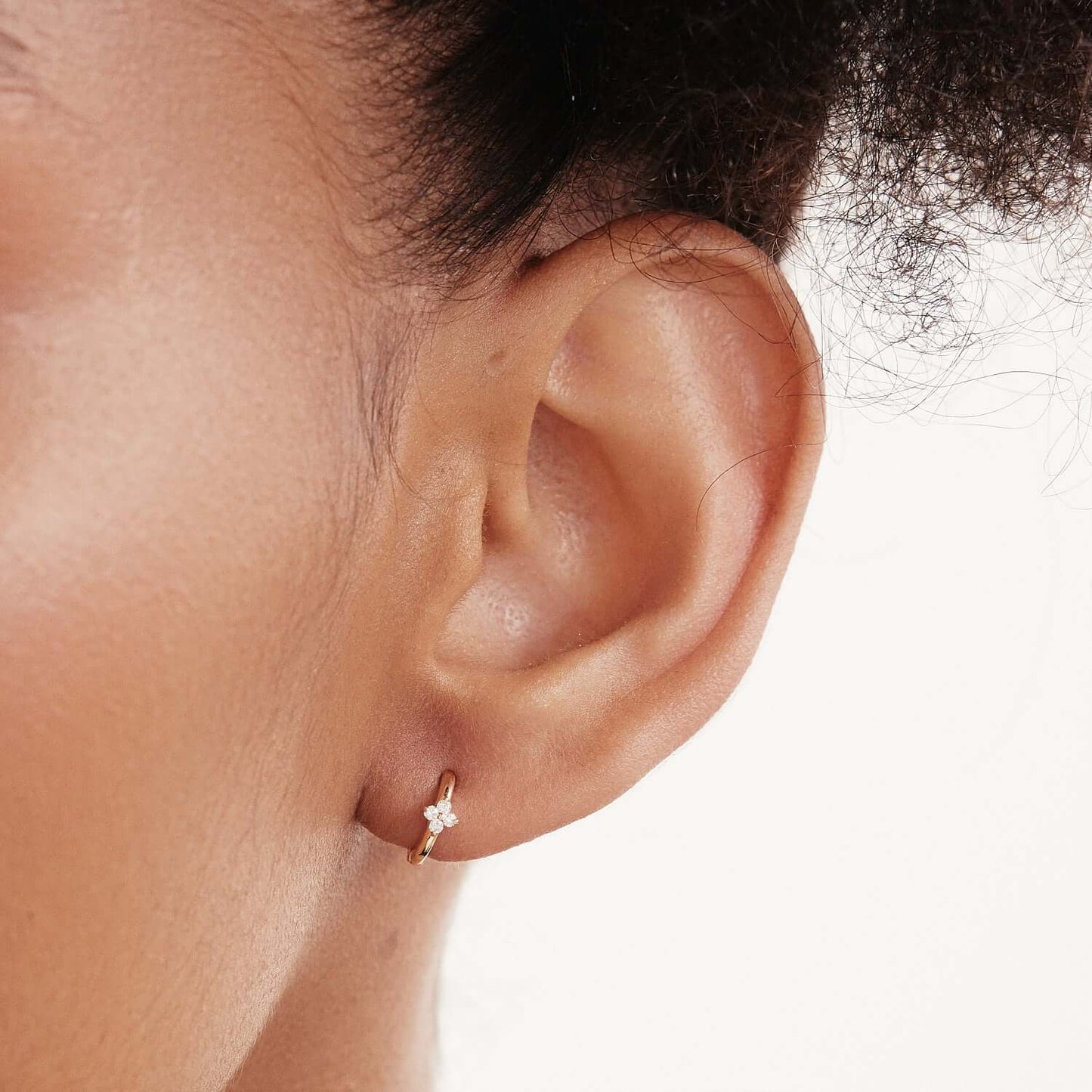 Diamant Blumen Creolen