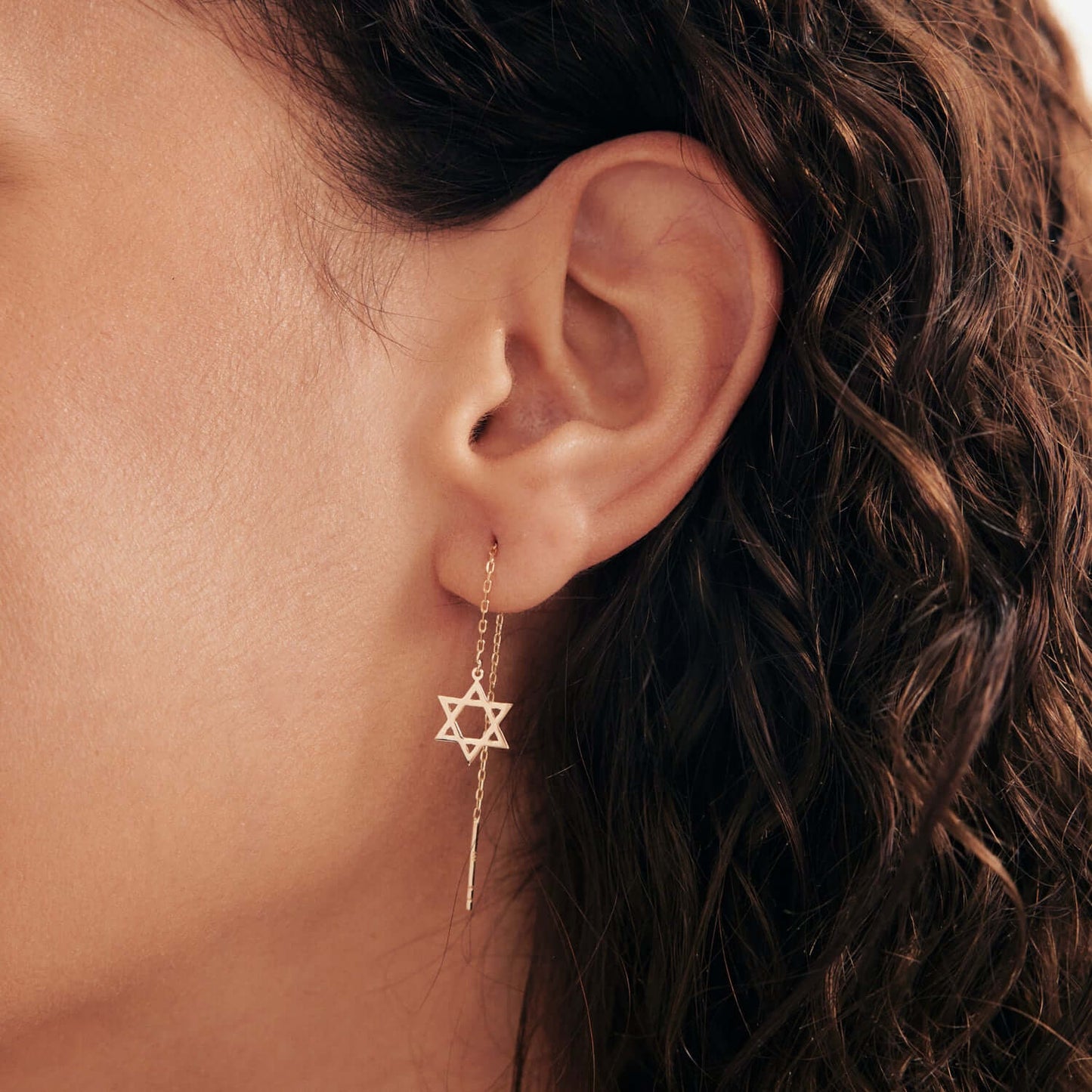 Star of David threading wire earrings in 585 solid gold