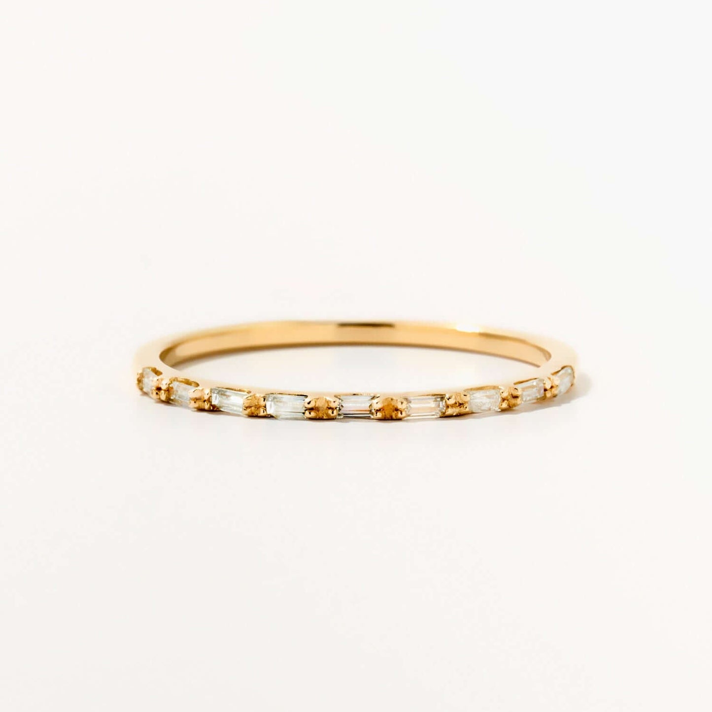 Bague demi-éternité baguette en or massif 585