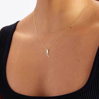 Collier pendentif aile d'ange en diamant en or 585