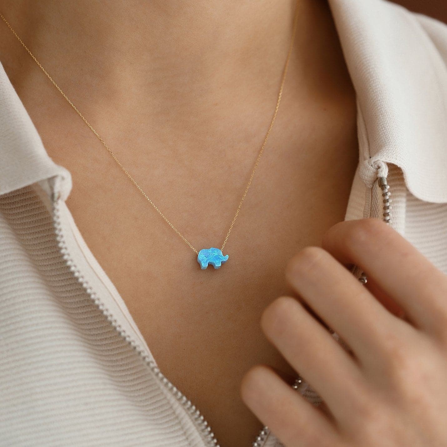 Opal-Elefanten-Halskette