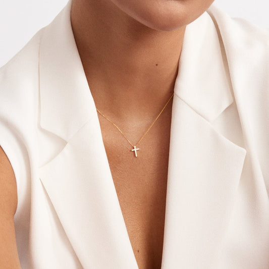 Collier croix pavé de diamants en or massif 585