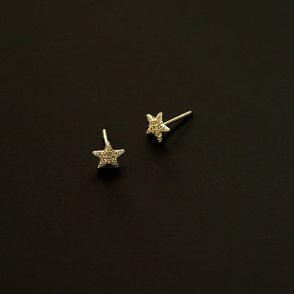 Diamant-Akzent Stern-Ohrstecker