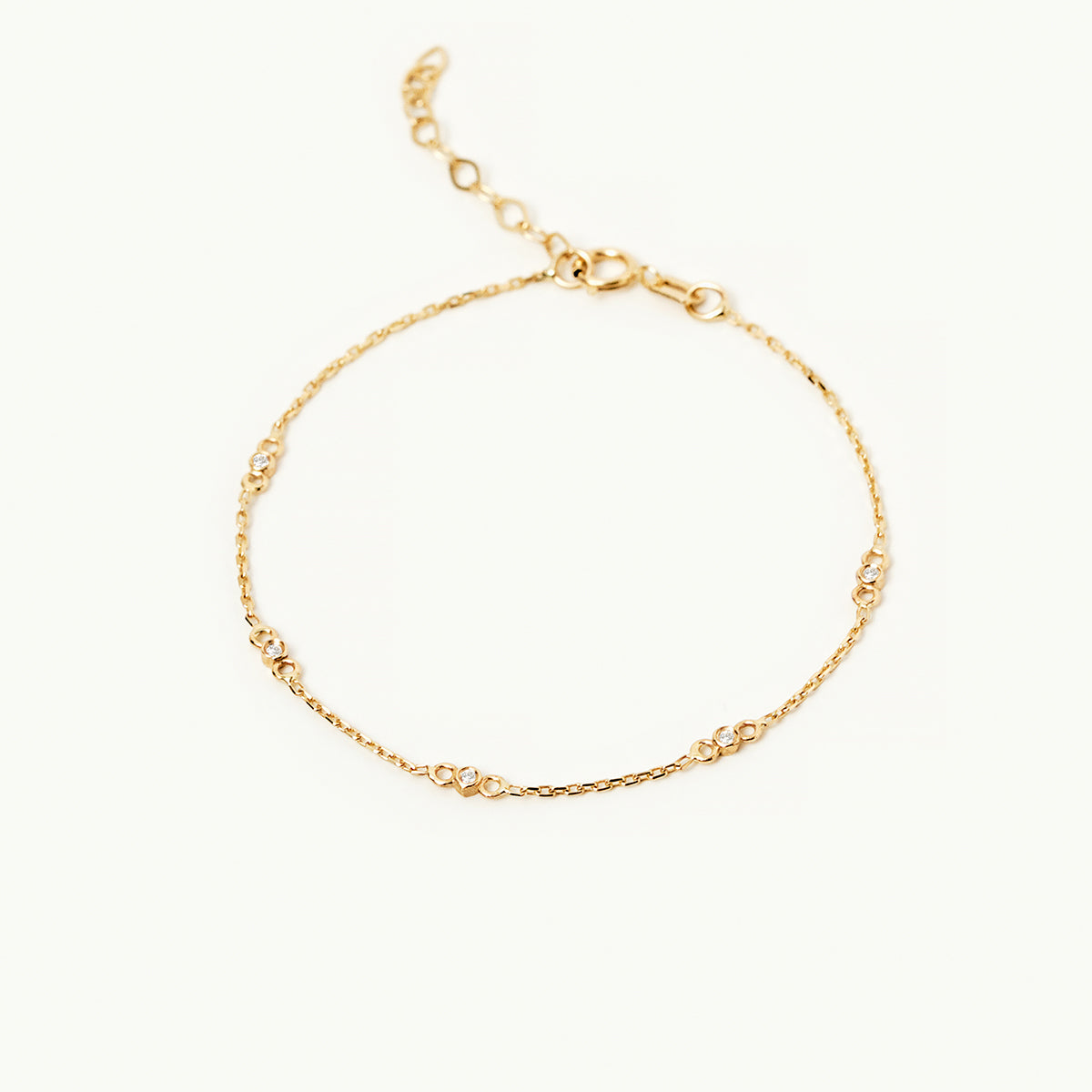 Diamond Bezel Station Bracelet in 585 Solid Gold