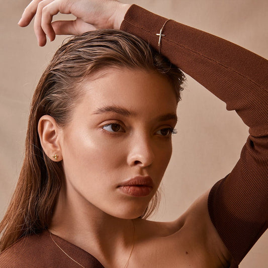 Horizontal cross bracelet made of 585 gold, adjustable