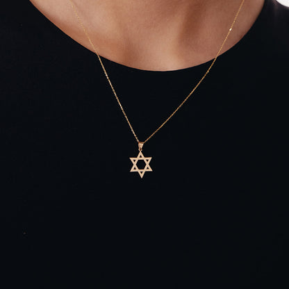 Collier étoile de David en or 585