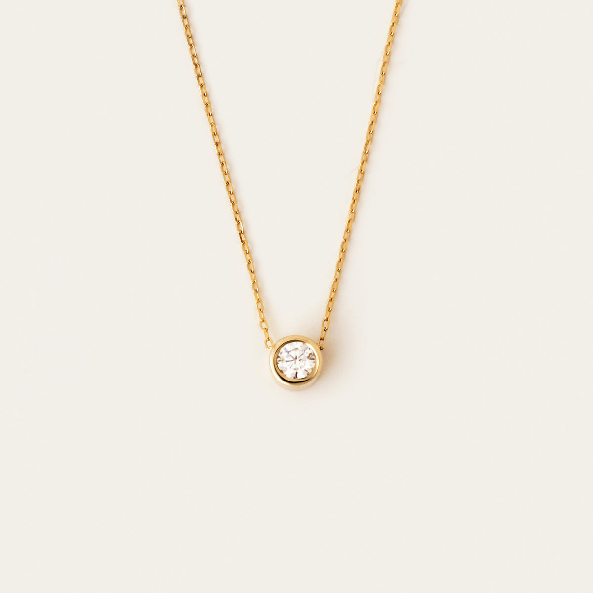 Diamant Bezel Solitaire Halskette