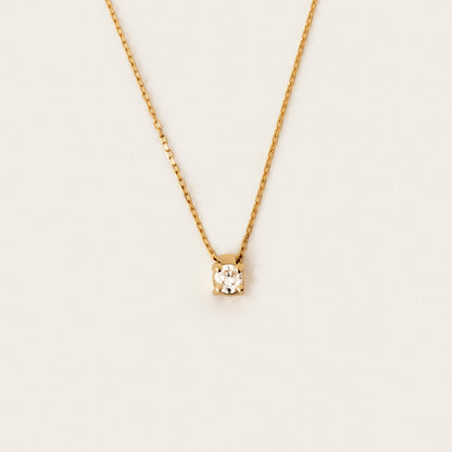 Diamond round cut solitaire necklace in 14k gold