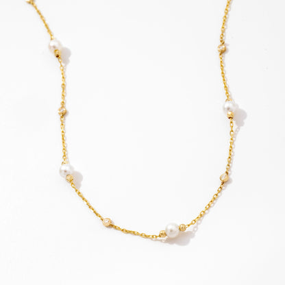 Diamonds and pearls Y-necklace with drop pendant in 585 solid gold