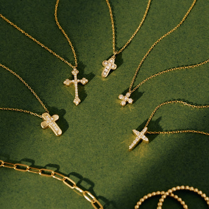 Diamant Kleines Kreuz Halskette