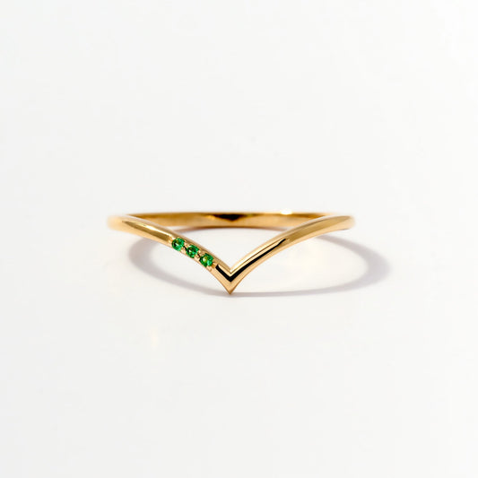 Smaragd Chevron Ring