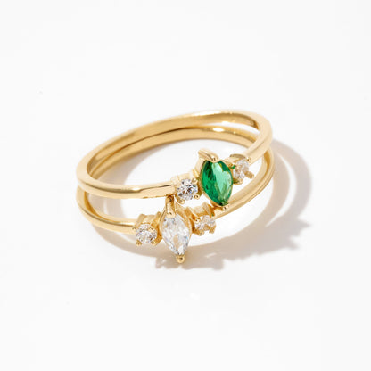 Three Stone - Pear Ring