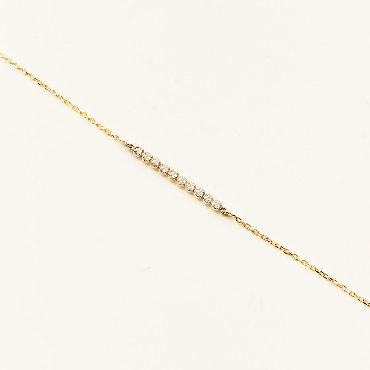 Lünettenbesetztes Diamant-Barrenarmband