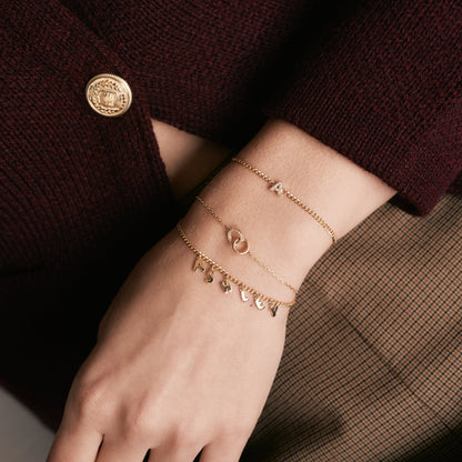 Ineinandergreifendes Kreis-Diamantarmband
