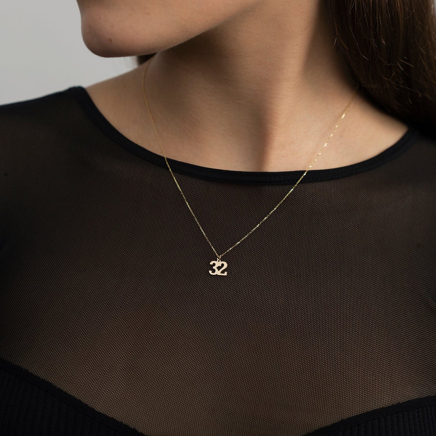 Individual number collar in 585 gold