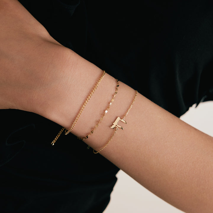 Hebrew Chai bracelet in 585 solid gold