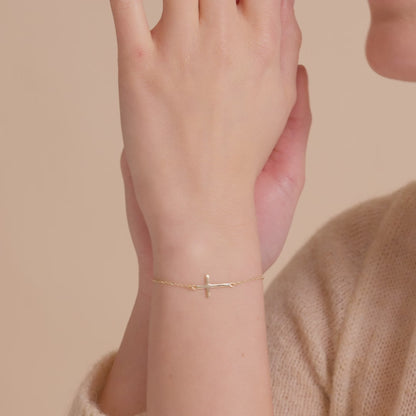 Horizontales Kreuz-Armband, verstellbar