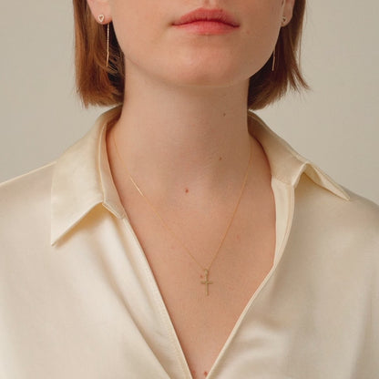Cross necklace made of 585 solid gold